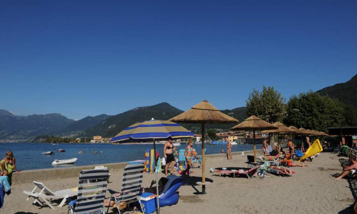 Estivo Premium Deluxe Mobile Homes On Camping Del Sole Village Ιζέο Εξωτερικό φωτογραφία