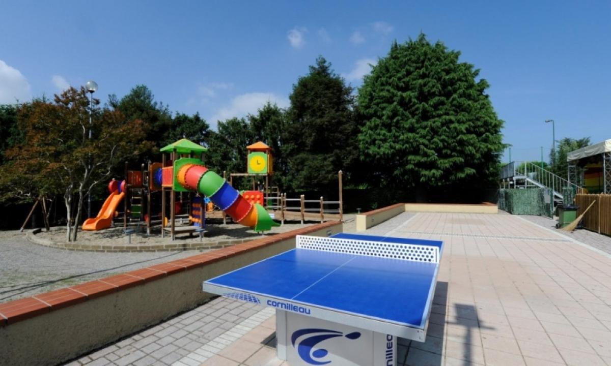 Estivo Premium Deluxe Mobile Homes On Camping Del Sole Village Ιζέο Εξωτερικό φωτογραφία