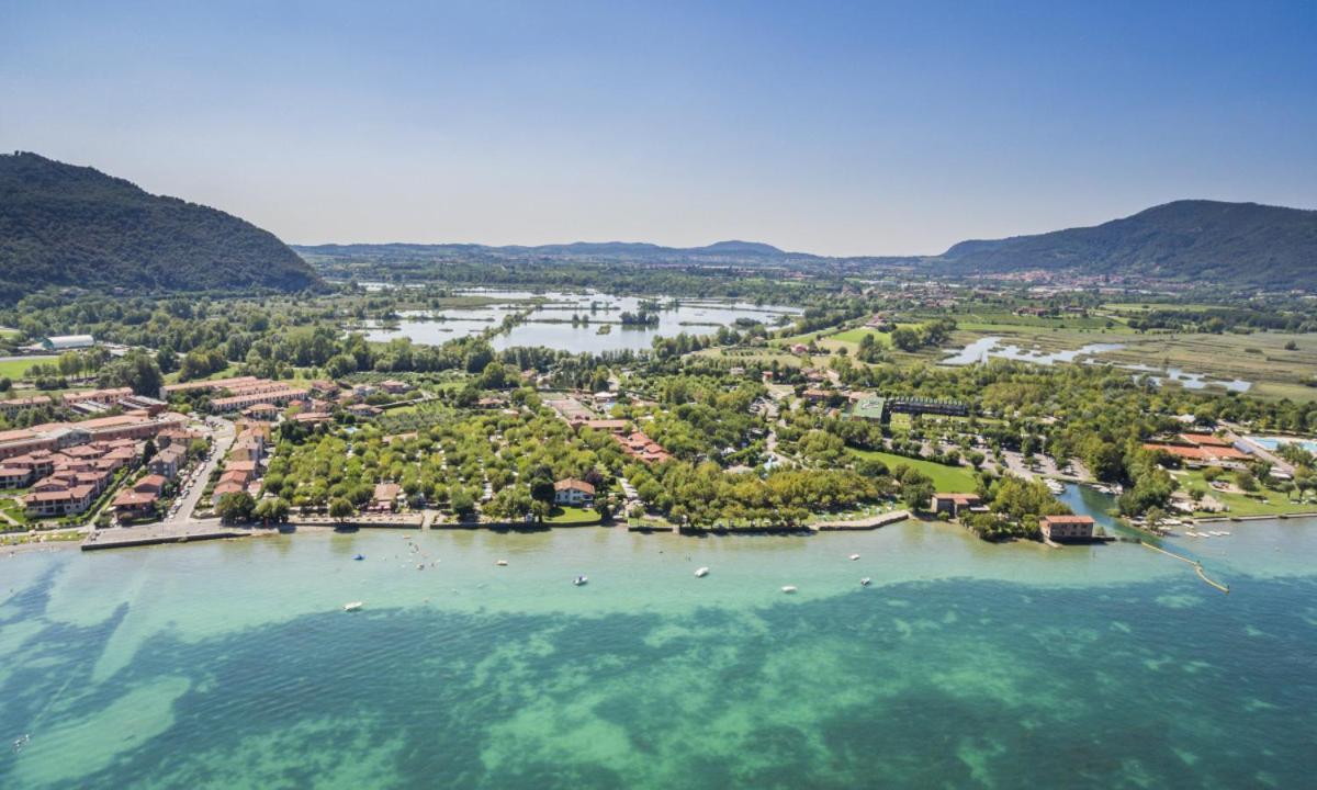 Estivo Premium Deluxe Mobile Homes On Camping Del Sole Village Ιζέο Εξωτερικό φωτογραφία